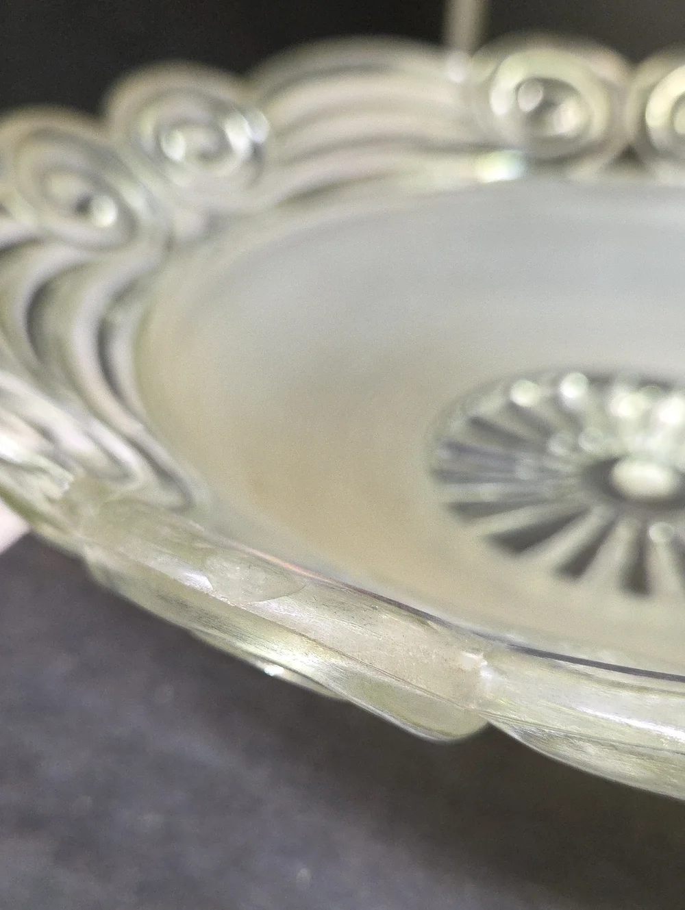 vintage Art Deco glass ceiling light shade